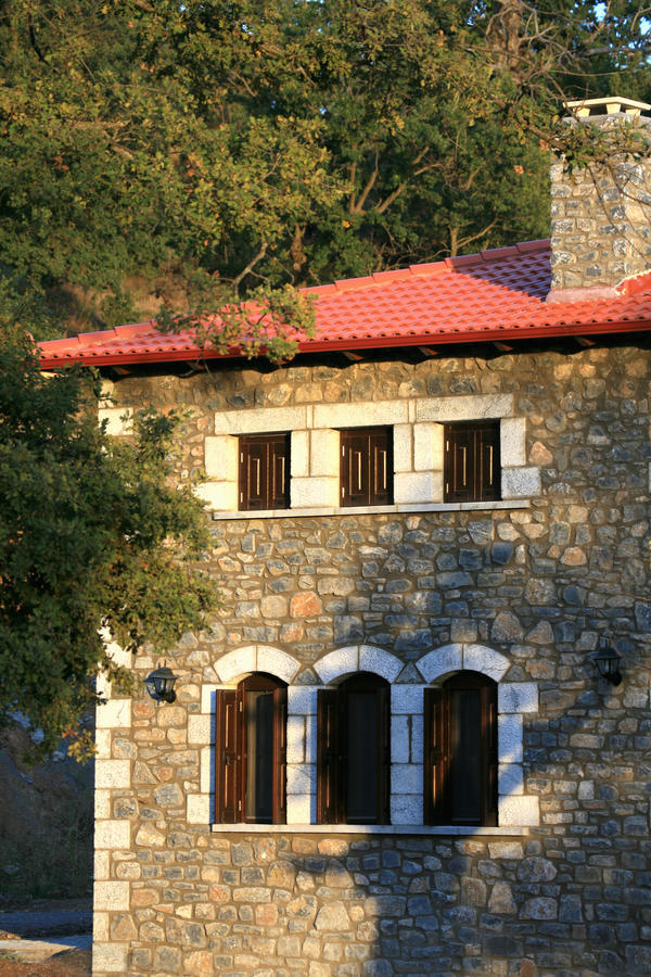 Hotel Arhontiko Parnona Karyes Exterior foto